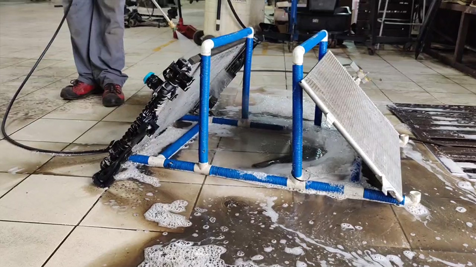 Промывка радиаторов Вольво - мойка водой