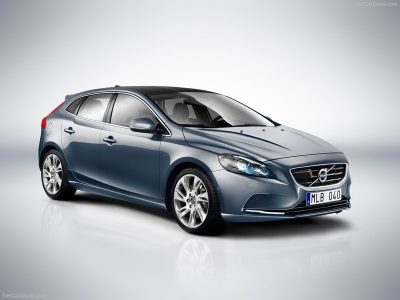 V40 CC